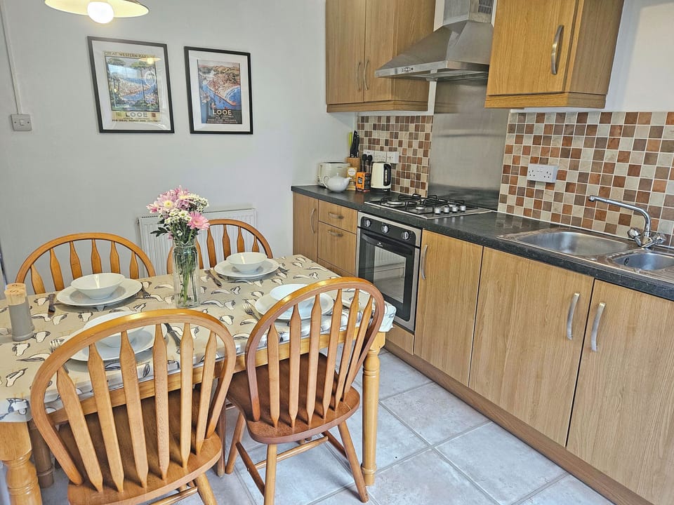 Kitchen | Kenwith Cottage, Looe