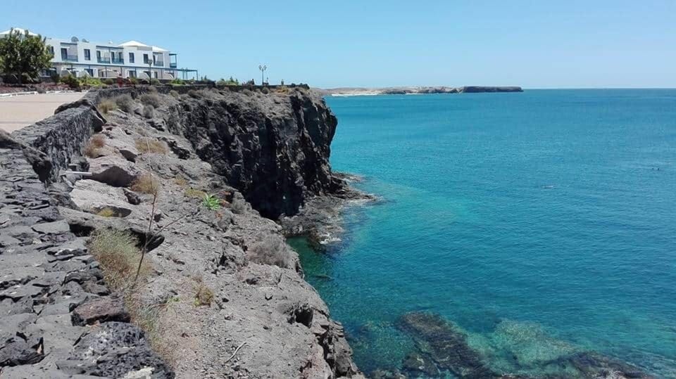 Vistas desde el paseo al residencial