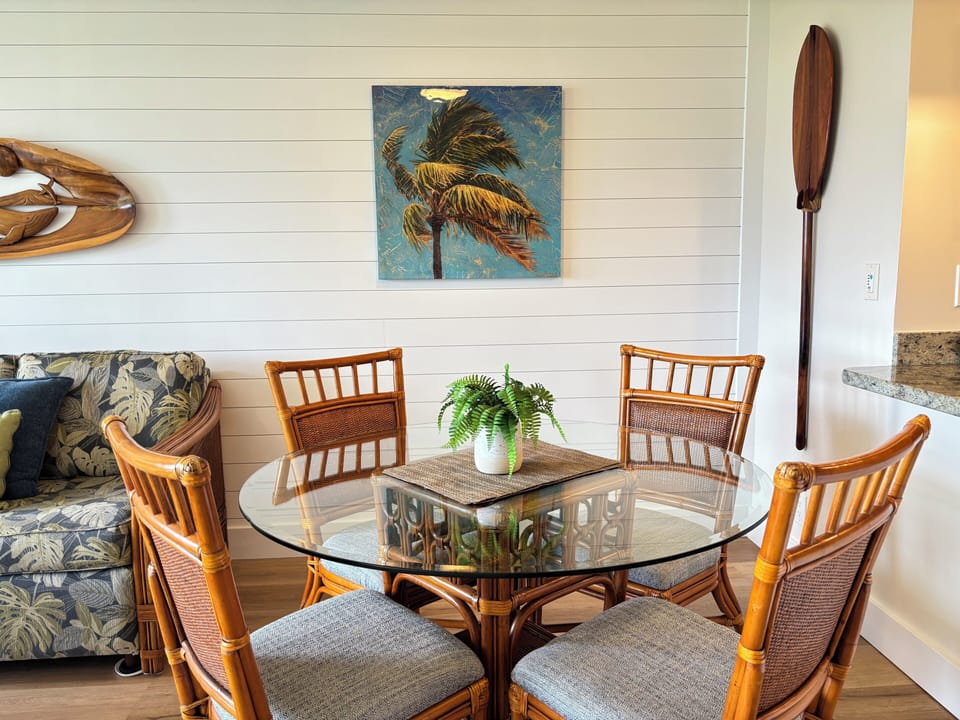 Makani A Kai A6- Dining Room