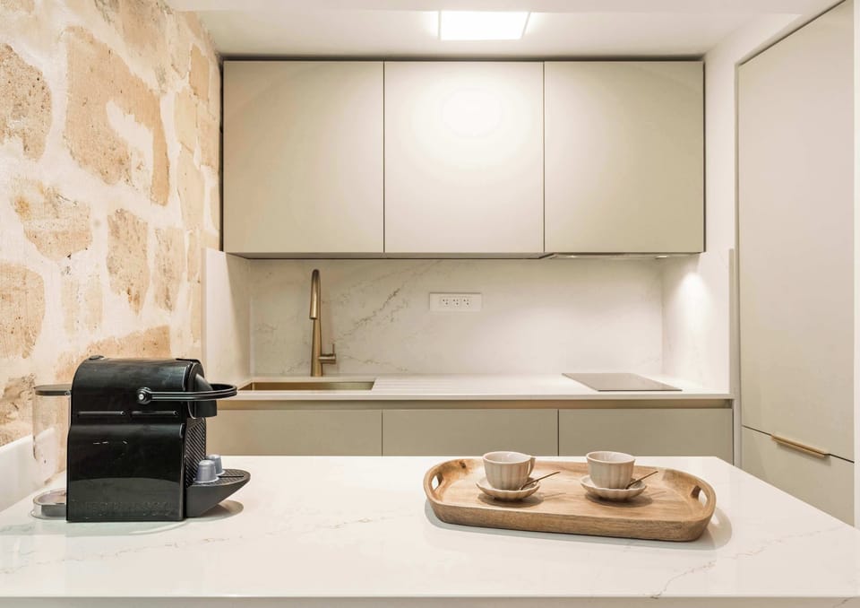 Nespresso machine and pods included