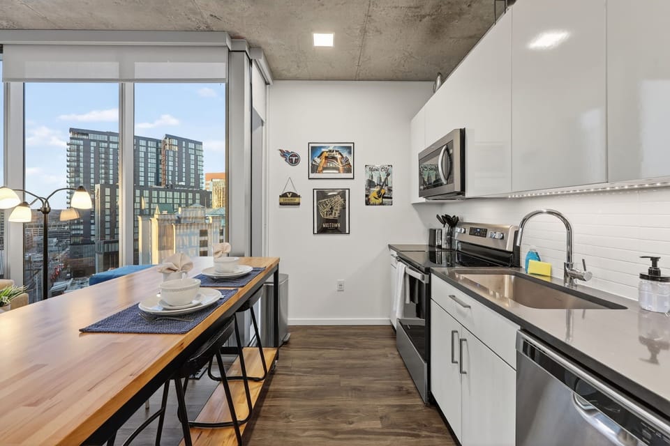 Fully stocked kitchen