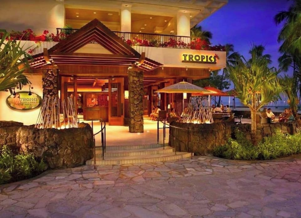 ENTRANCE HILTON GRAND VACATION CLUB LAGOON TOWER