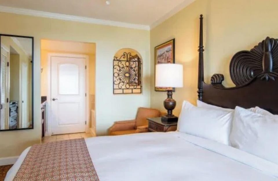 Frenchman's Cove resort bedroom 