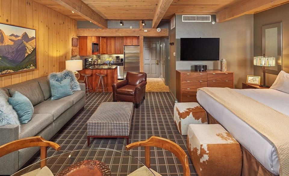 Aspen condo living area room