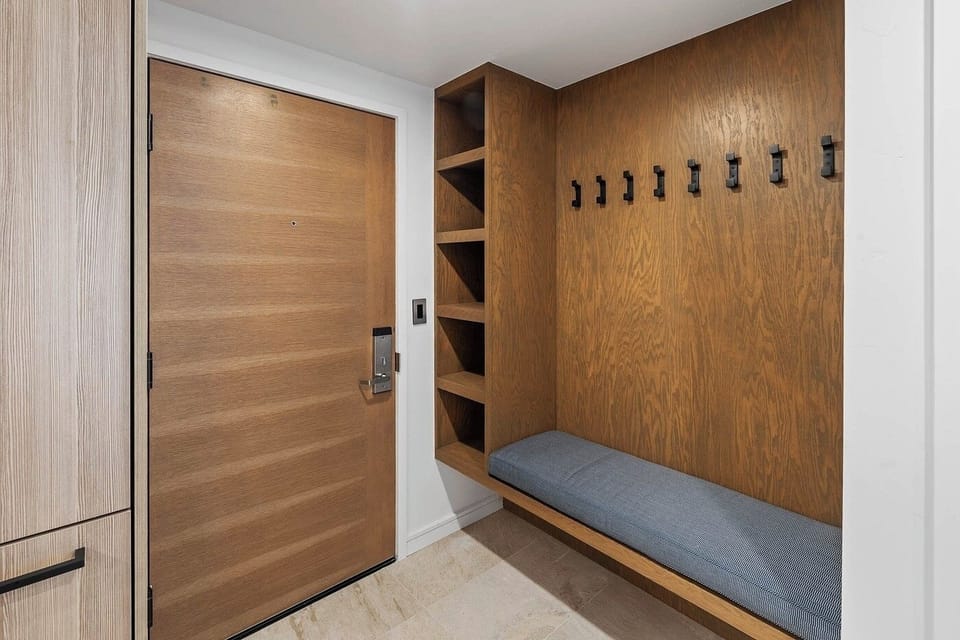 Aspen condo locker room