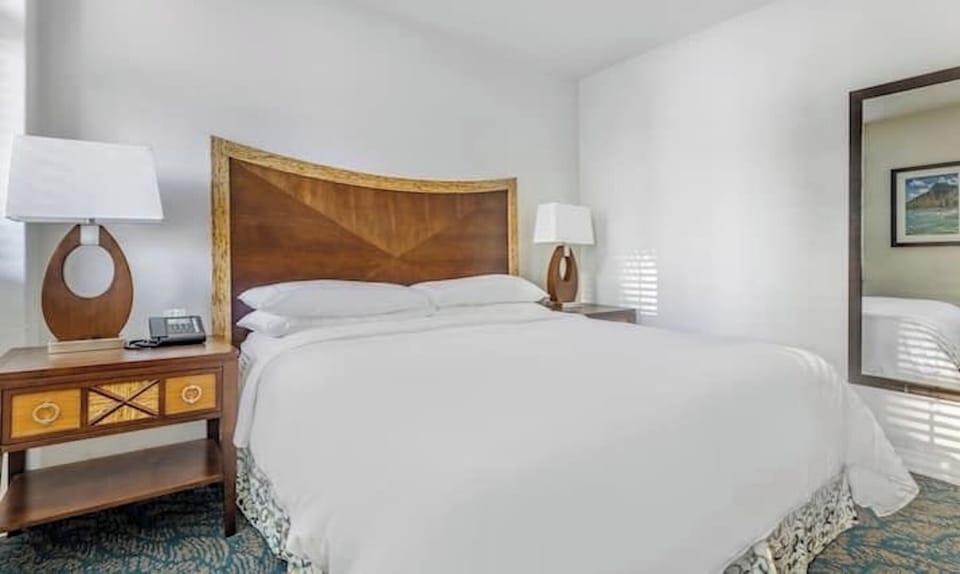 BEDROOM HILTON GRAND VACATION CLUB LAGOON TOWER