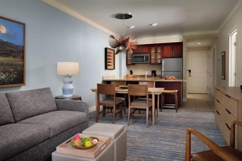 Westin Kaanapali oceanfront villa kitchen
