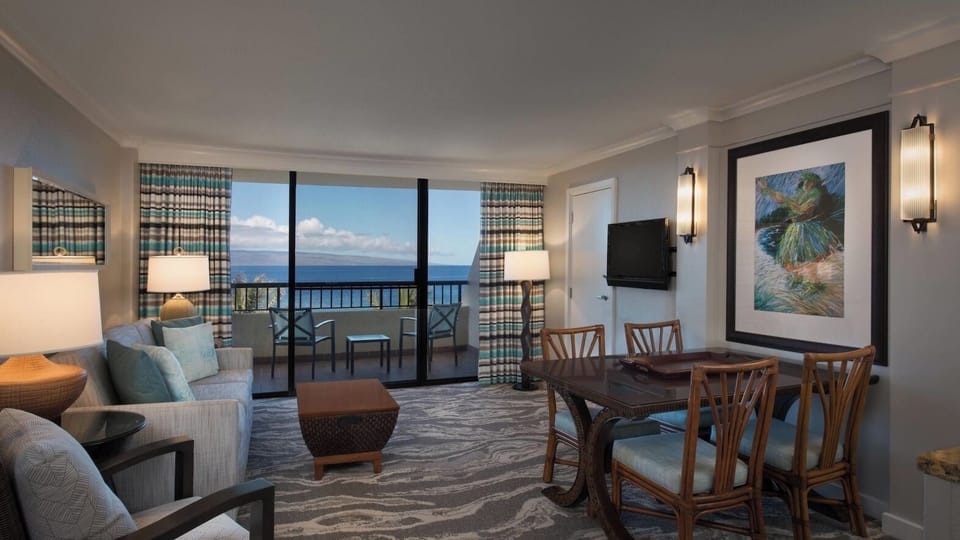 Marriott Maui Resort Living area