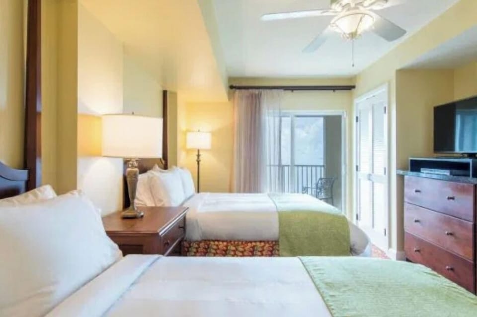 Frenchman's Cove resort bedroom 