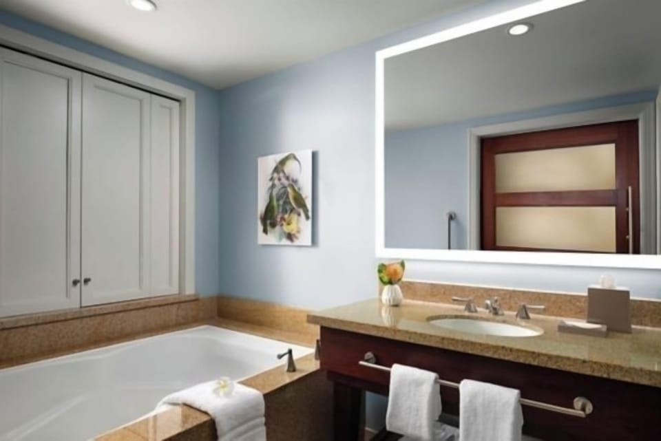 Westin Kaanapali oceanfront villa bathroom