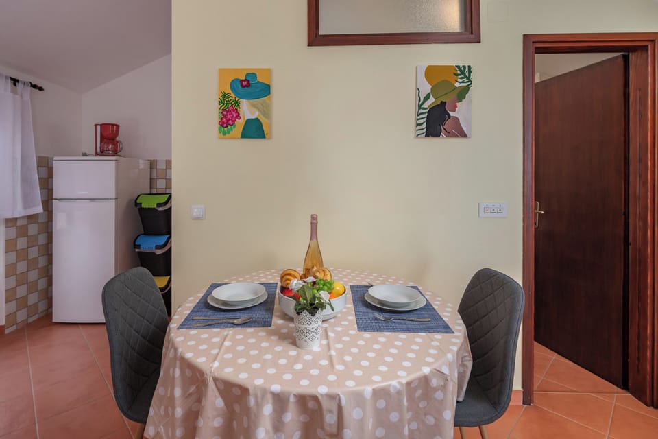 Kitchen and dining area