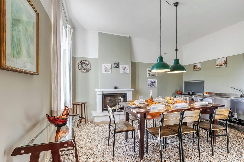 Kitchen and dining area