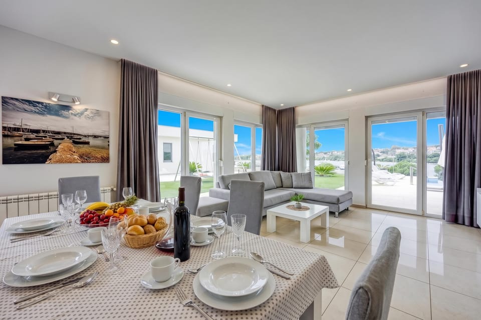 Living and dining room