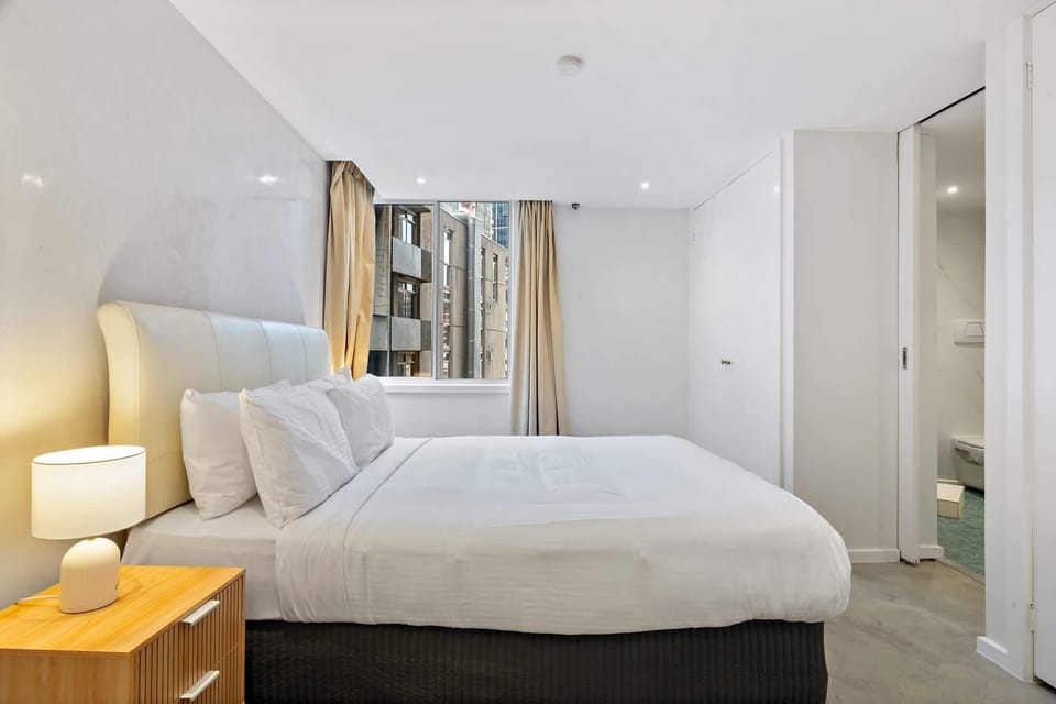 Bedroom full view