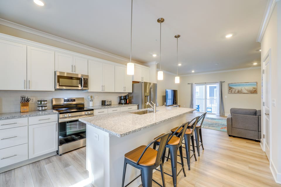 Kitchen | 2nd Floor | Dishwasher
