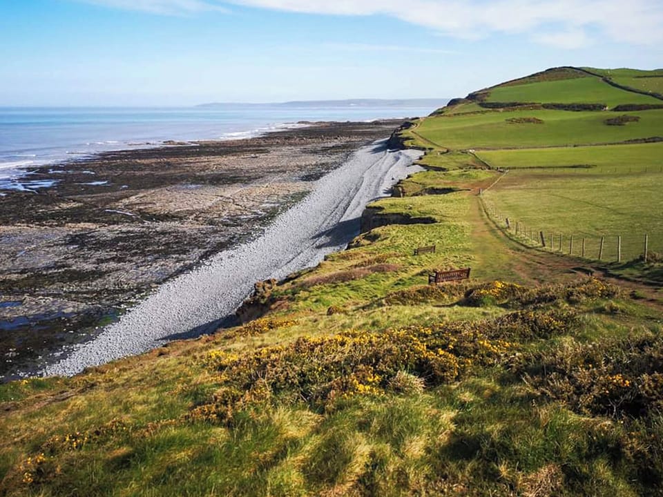 Surrounding area | Annexe, Westward Ho