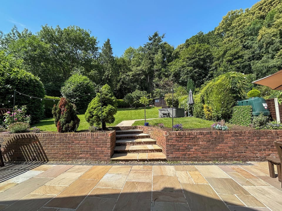 Outdoor | Forresters Cottage, Areley Kings, Near Stourport on Severn