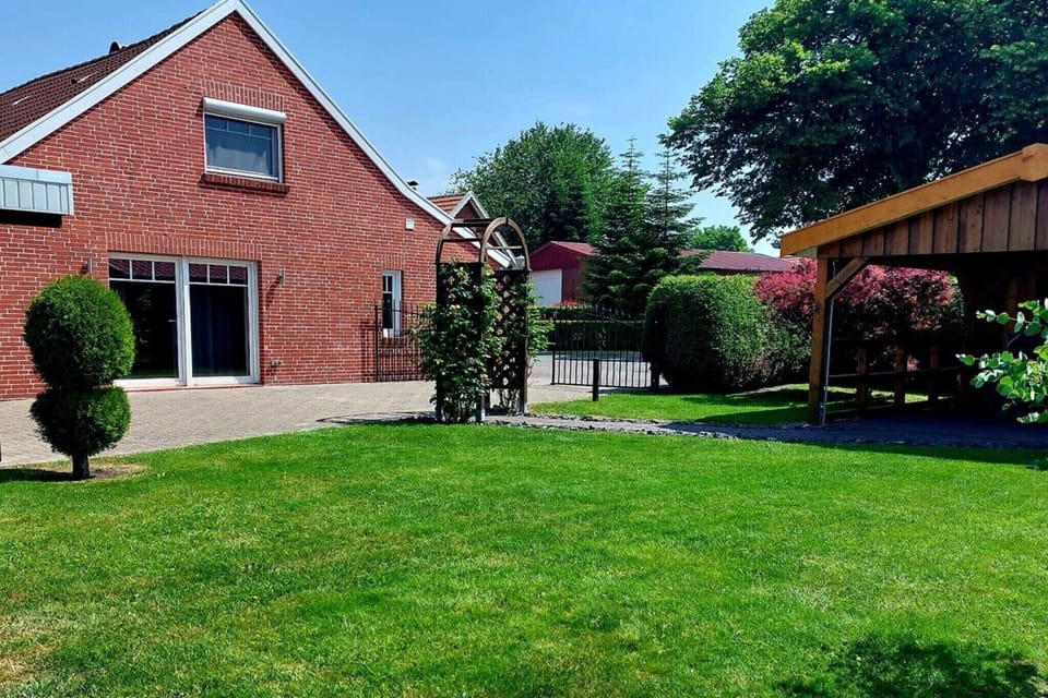 Holiday Home Exterior [summer]