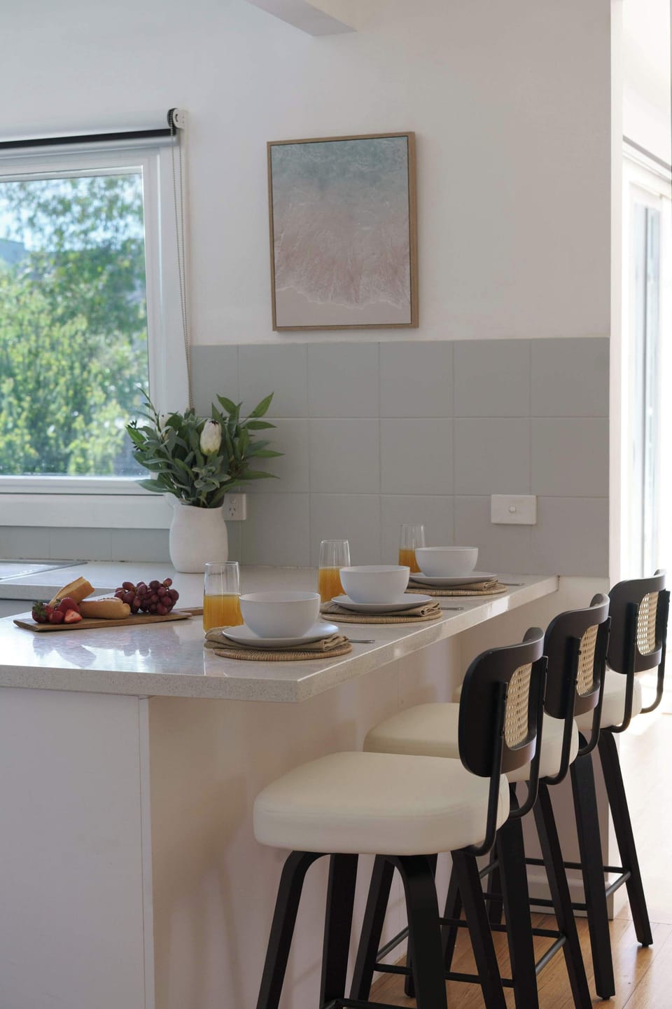 Seaside simplicity with family comfort