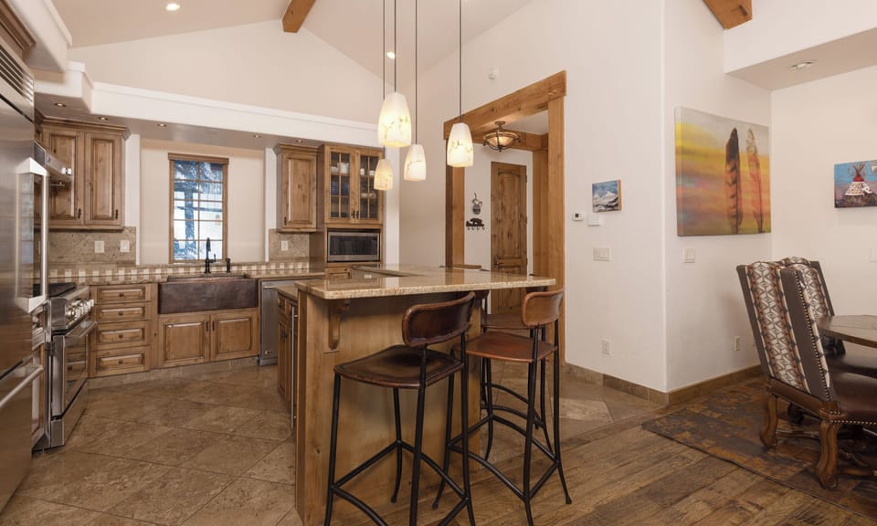 5B Big View kitchen2
