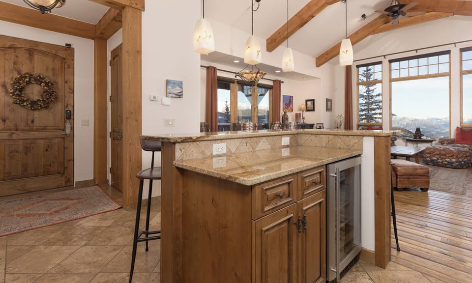 5B Big View kitchen4