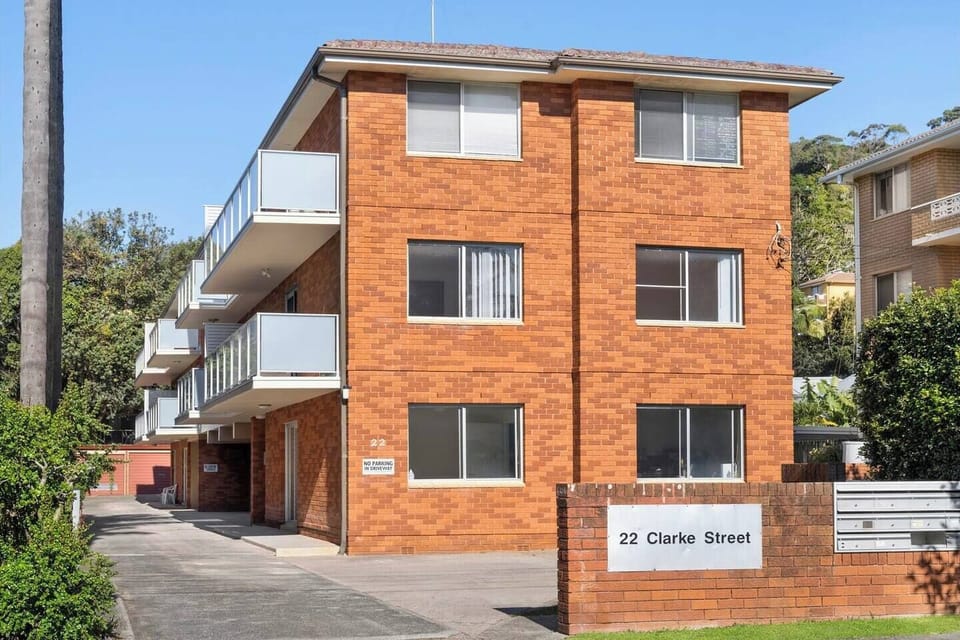 Set within a well-maintained residential building, the apartment enjoys a quiet street setting that feels calm and local.