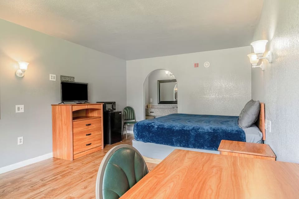 Kick back with TV time in your spacious king room.