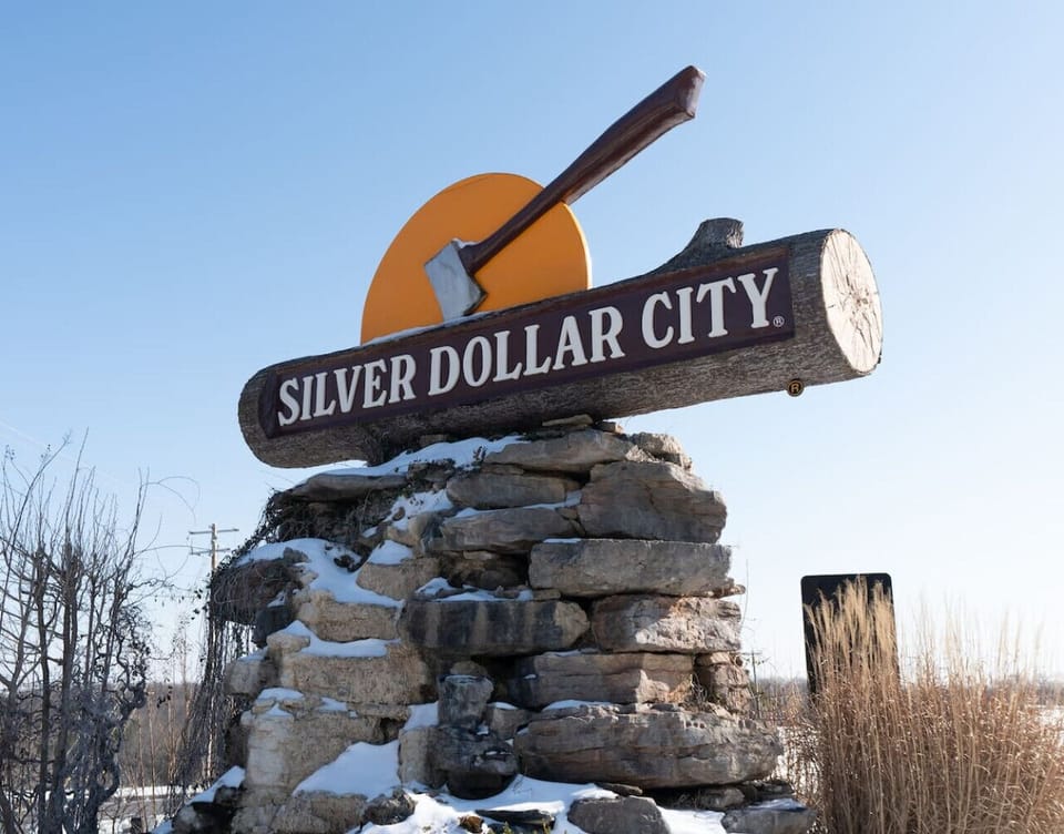 Discover timeless thrills and classic Ozarks charm just minutes away