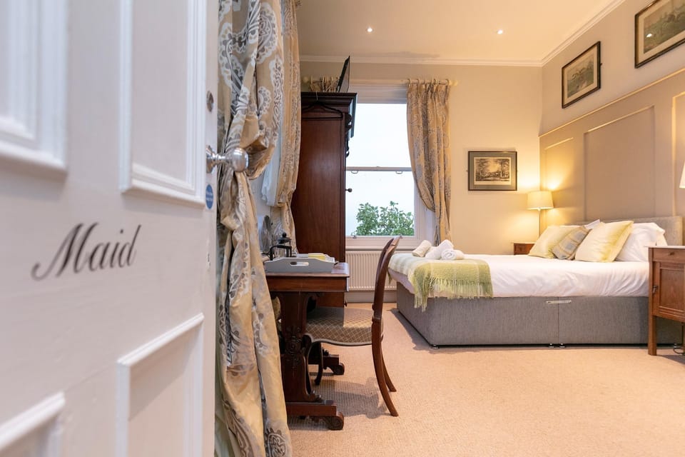 Maid Room