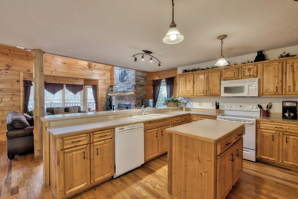 CherokeeLodge_35