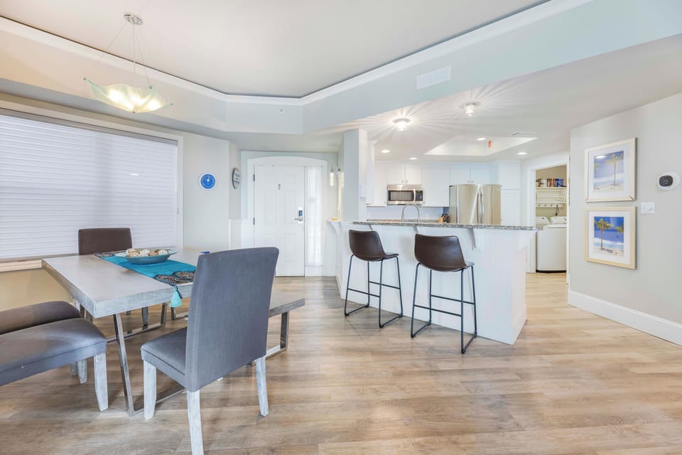 Dining Area and Kitchen at 5103 Hampton Place