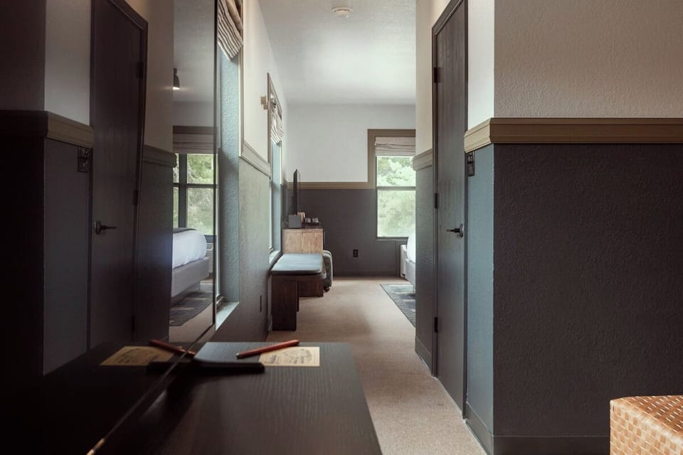 In-room amenities