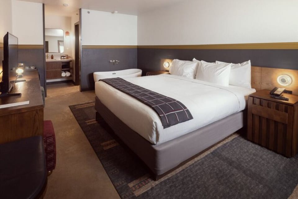 King bed