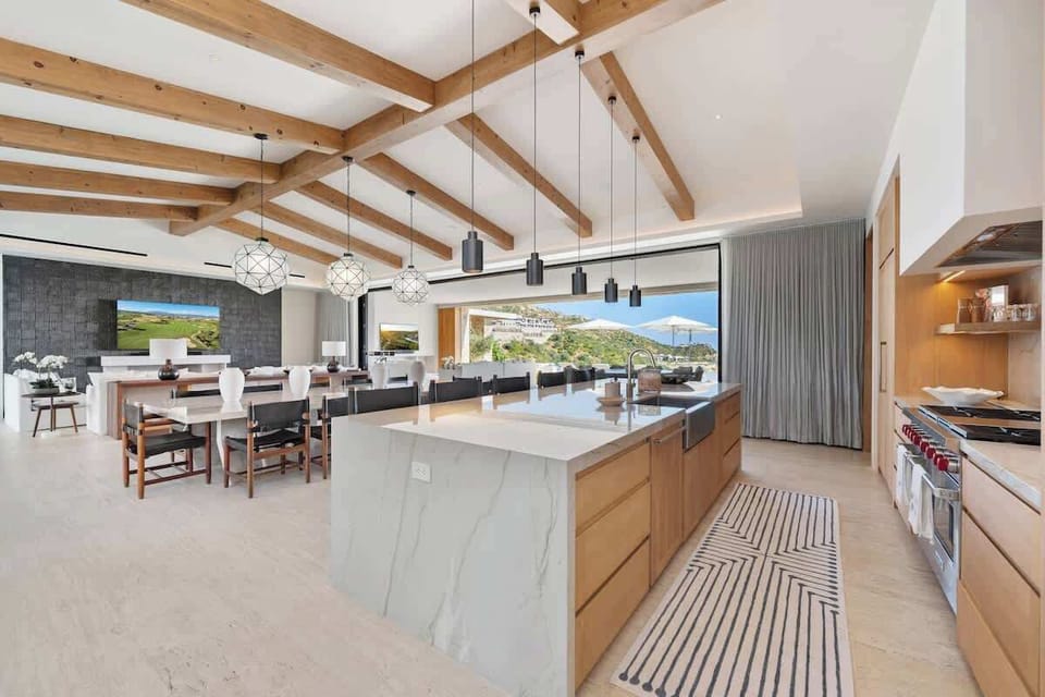 Savor the moments with sweeping views and space to breathe.