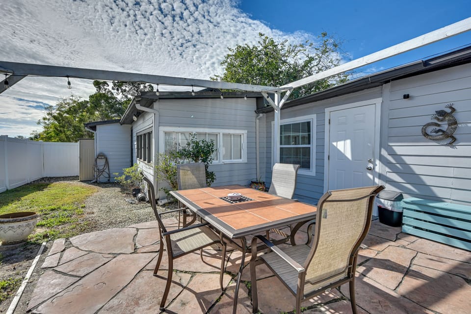 New Port Richey Vacation Rental | Studio | 1BA | 500 Sq Ft | 1 Step to Enter