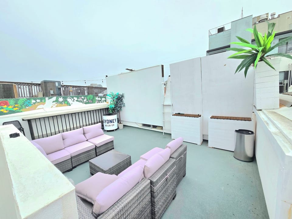 Rooftop with Projection screen
