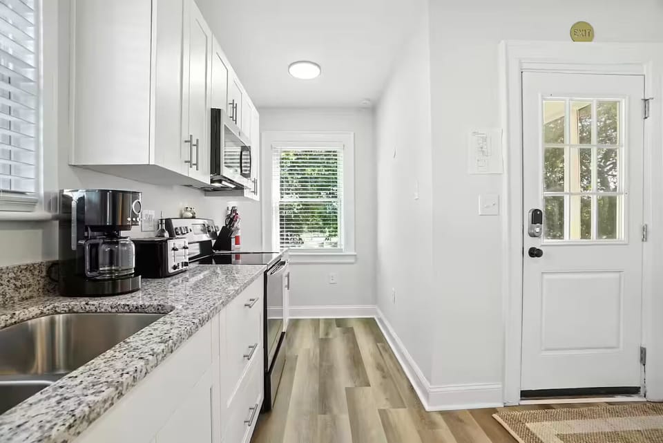 Whip up beach-day snacks or fresh coffee in your fully stocked kitchen.