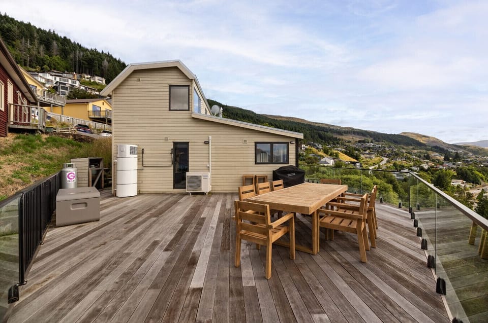 Decking area and BBQ