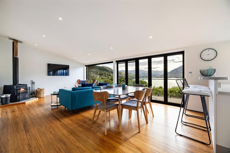 Open plan Living Room and Dining area
