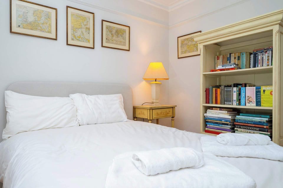 Charming 4BDR Edwardian Retreat House in Hove