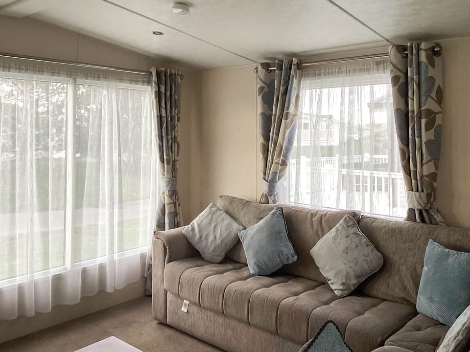Living area | A Stone&rsquo;s Throw, Lossiemouth