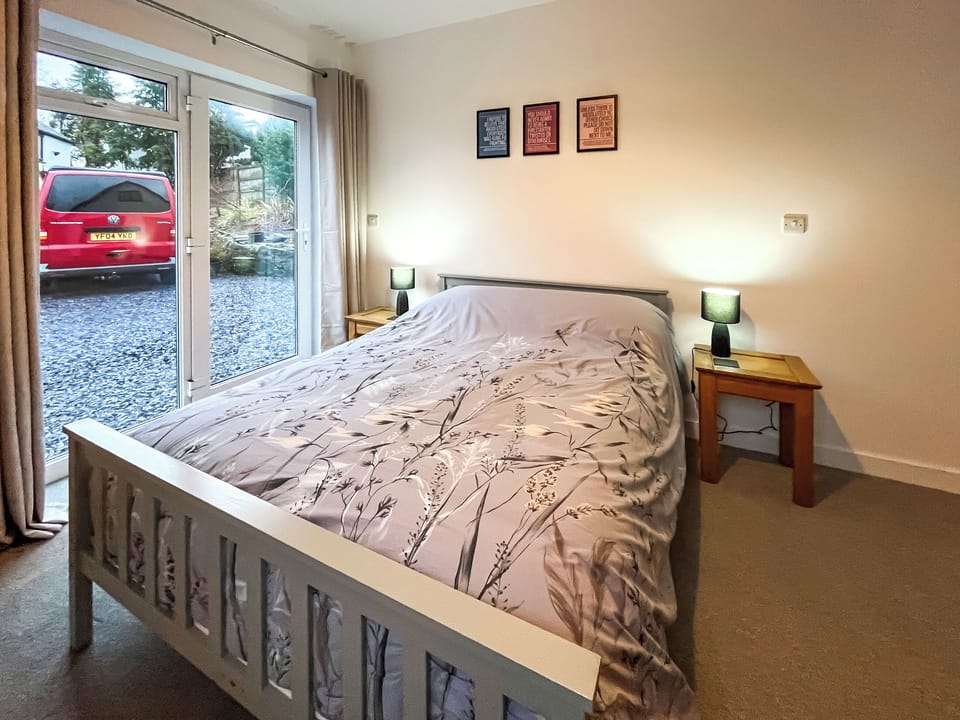 Double bedroom | The Annex at Delfryn, Mold