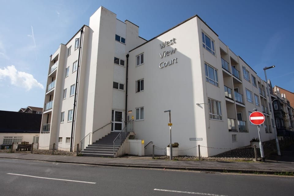 Friendly apartment 3 minutes walk from Seaford Beach East Sussex