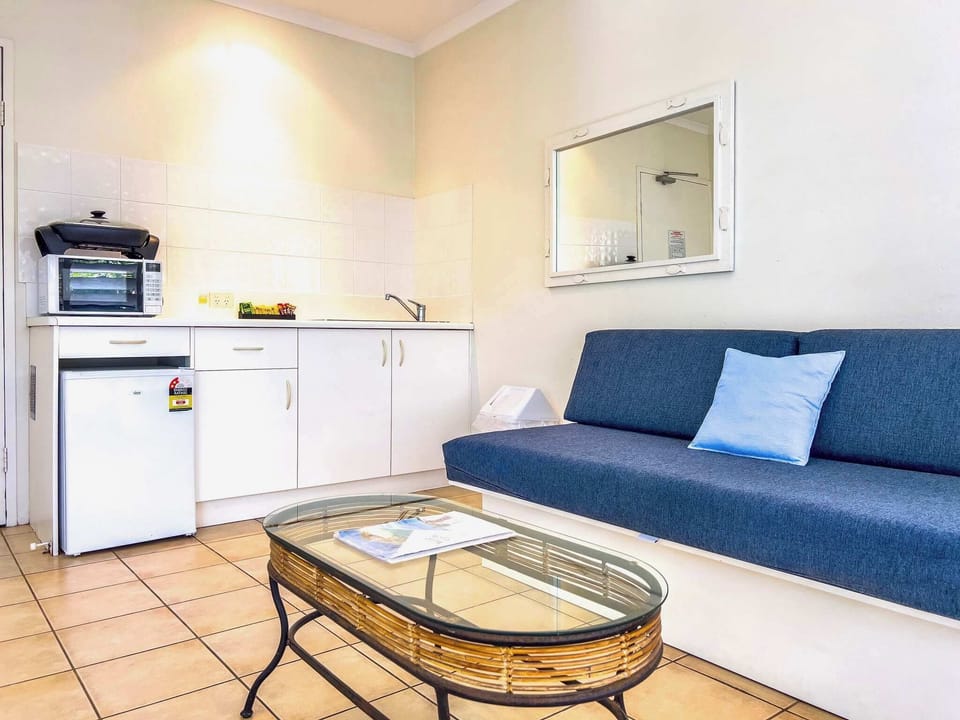 Sofa bed/kitchenette