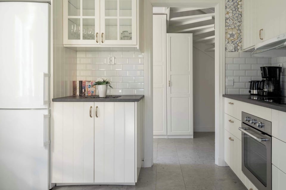 Kitchen area.