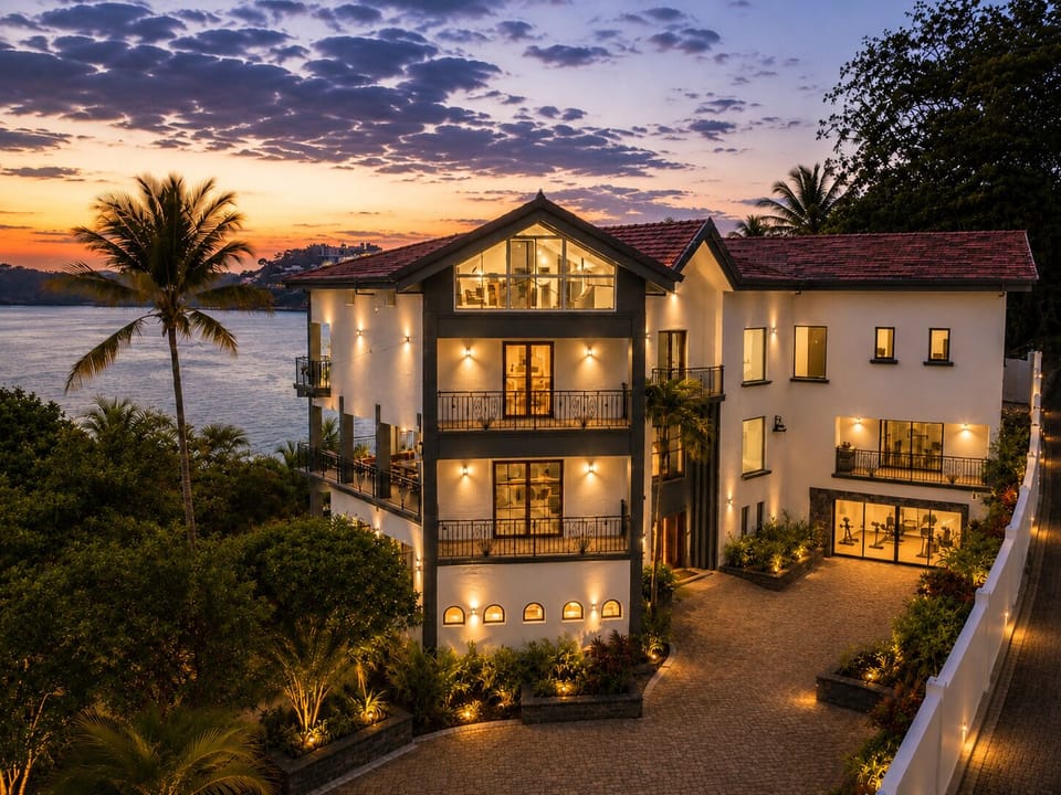 Welcome to Beach Front 4 Oceanside Estate 