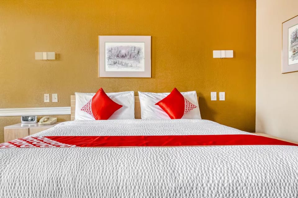 Bedroom. Interior and views may vary based on location and availability.