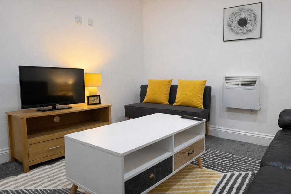 Living Room / Lounge