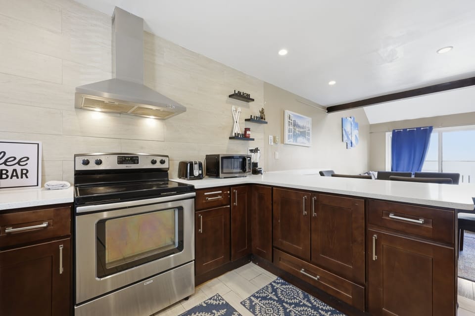 Indoors, Kitchen, Appliance, Microwave, Oven