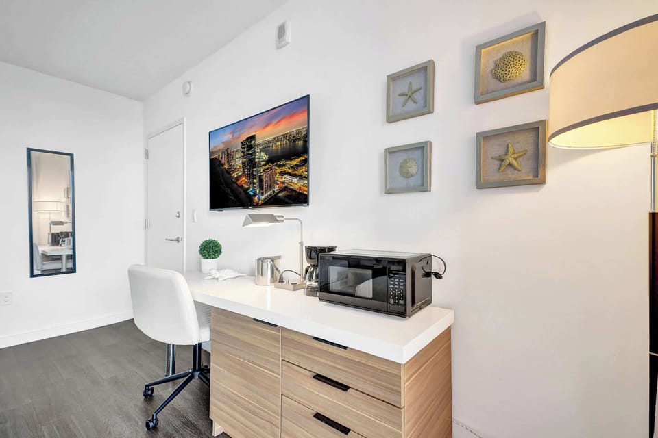 Apartment/ Amenities